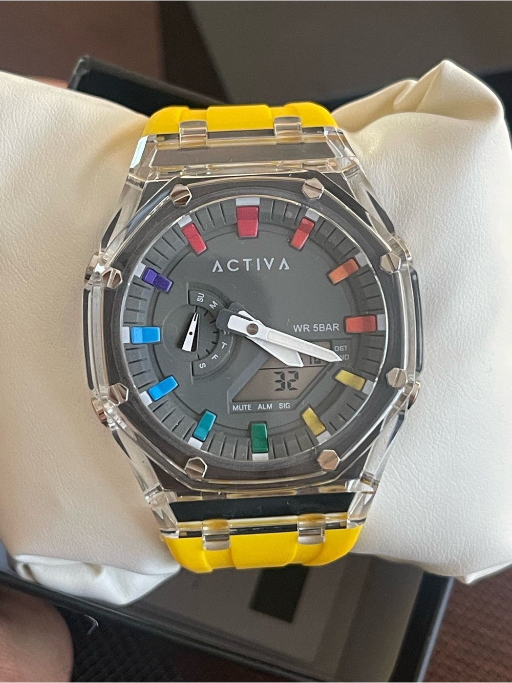 Activa Kaleido X
Invicta Men's Digital Watch - 44.2mm, Yellow (ACW2100-002) - Picture 10 of 12